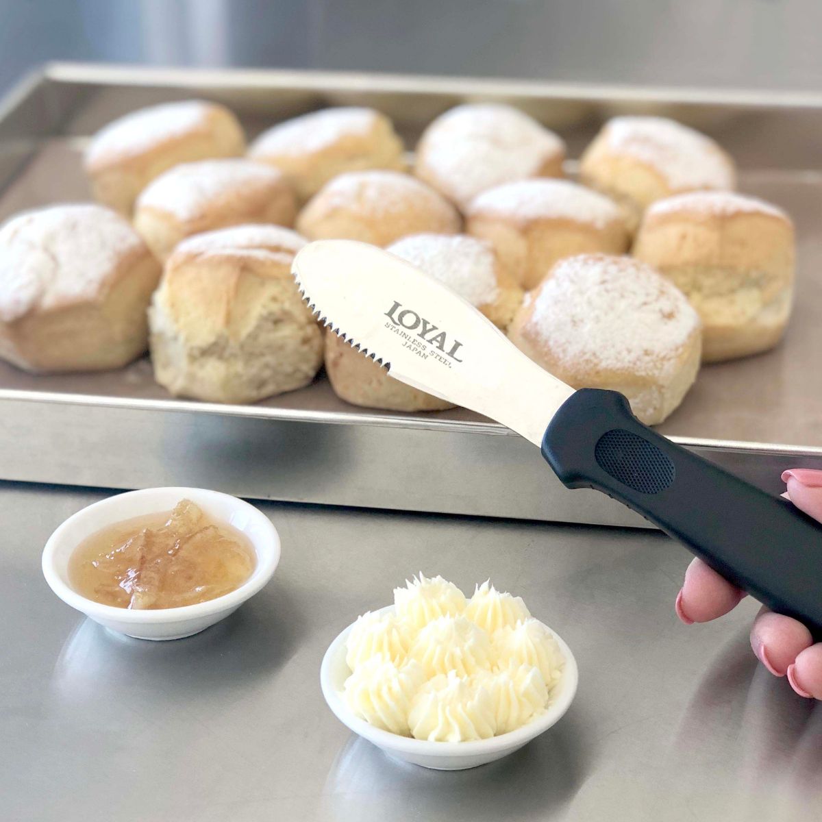 LOYAL 2 in 1 Botermes en Paletmes 9cm