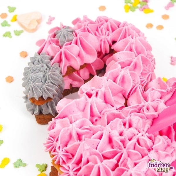 Flamingo cookie cake