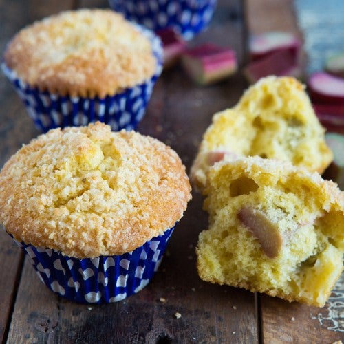 Rabarbermuffins met kaneel crumble