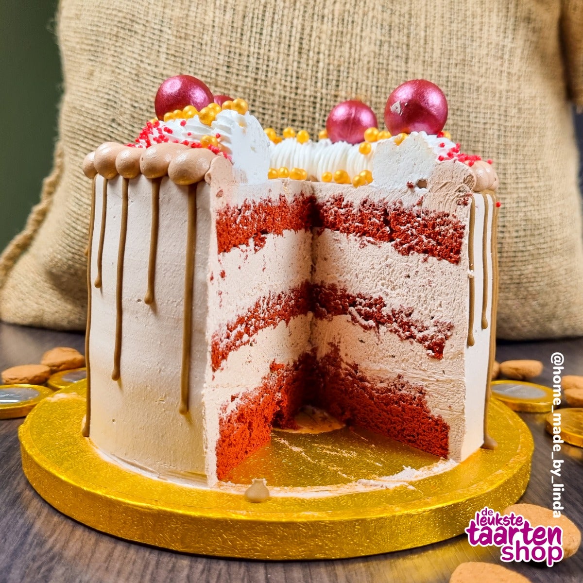 Sinterklaas Red Velvet Driptaart