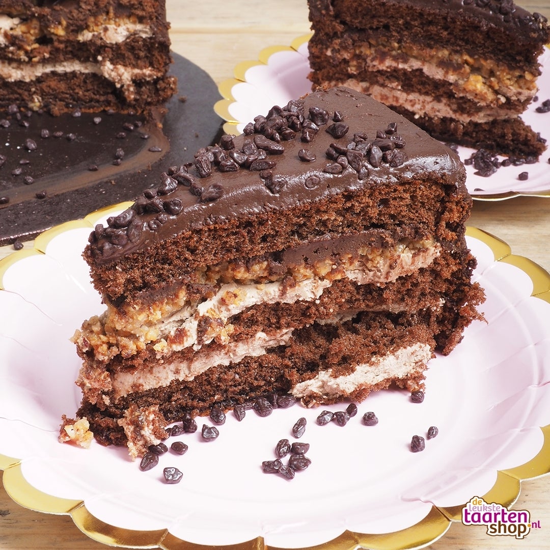 Chocoladetaart met hazelnootkrokant en ganache