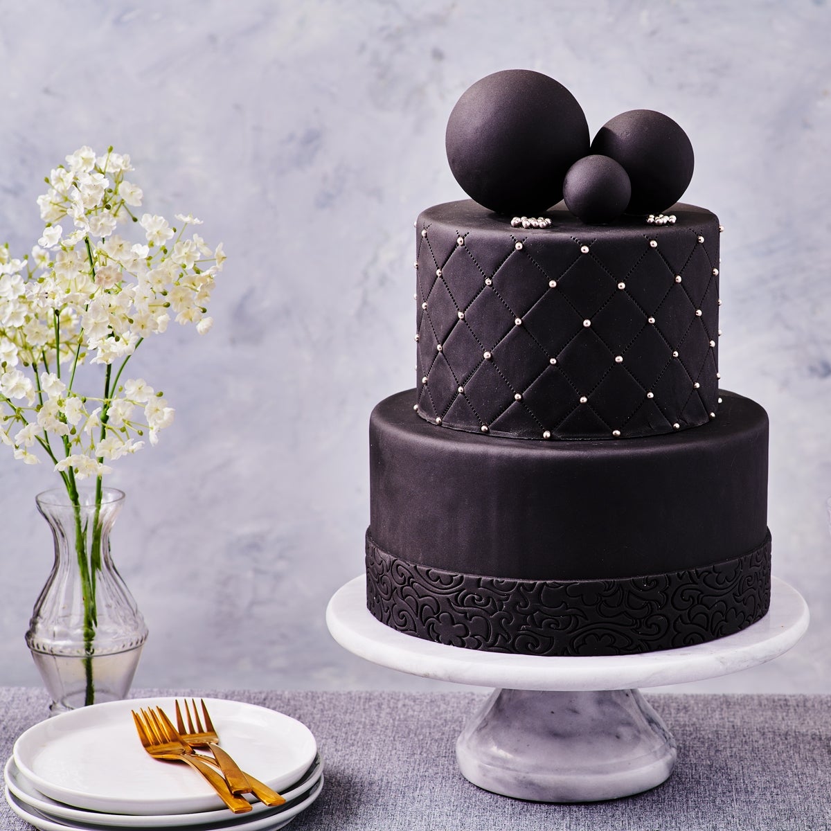 FunCakes Fondant Covering Paste Black 500g