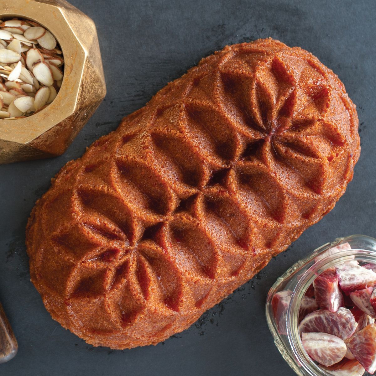 Nordic Ware Cakevorm Jubilee 26x14,5cm