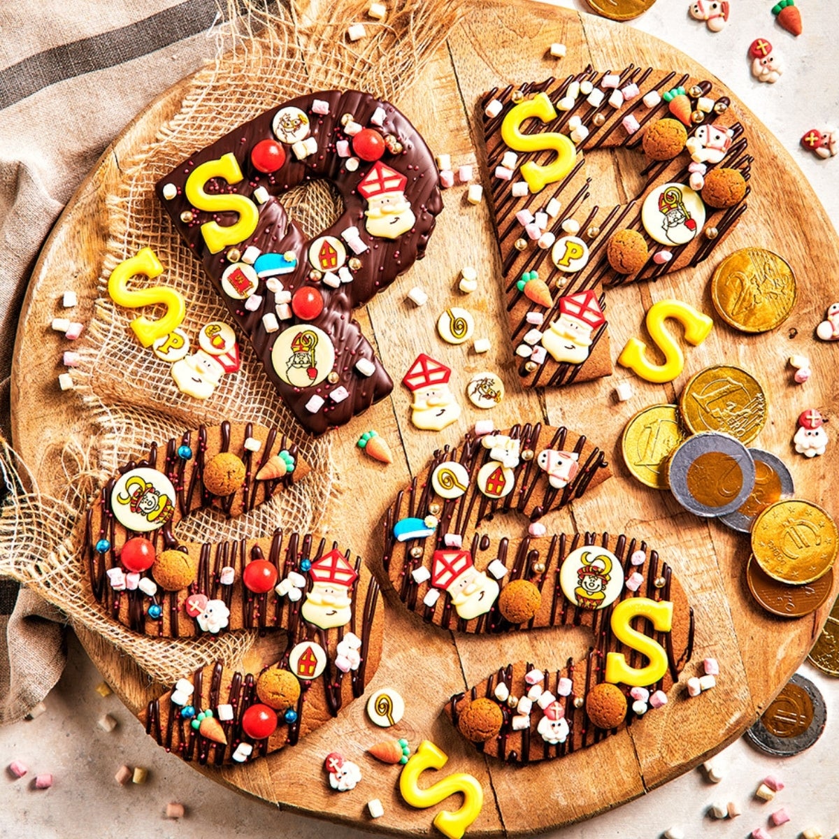FunCakes Fondant Decoratie Sinterklaas set/12