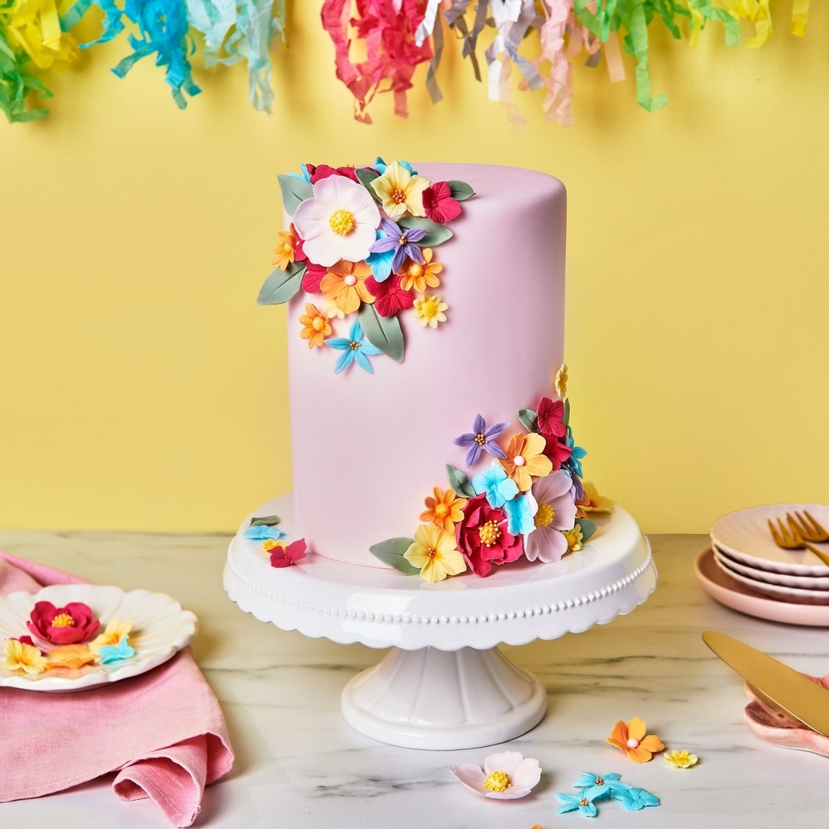 FunCakes Fondant Mellow Yellow 250g