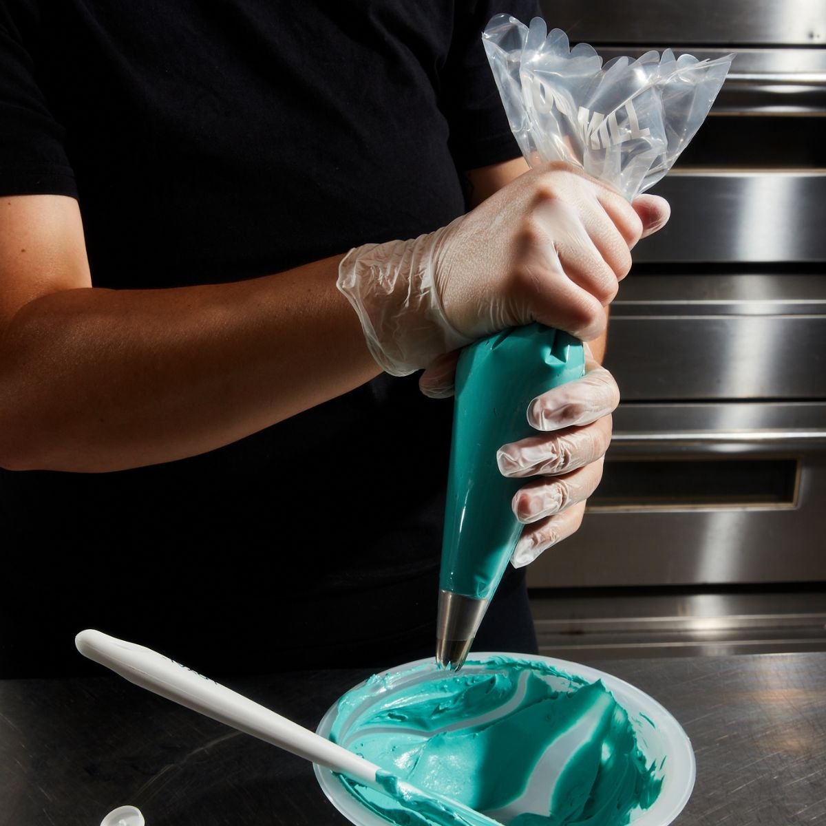 Colour Mill Wegwerp Spuitzakken 38cm pk/50