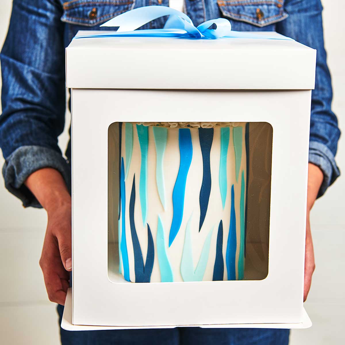 FunCakes Tall Cake Box 21 x 21 x 23,5 cm - Wit