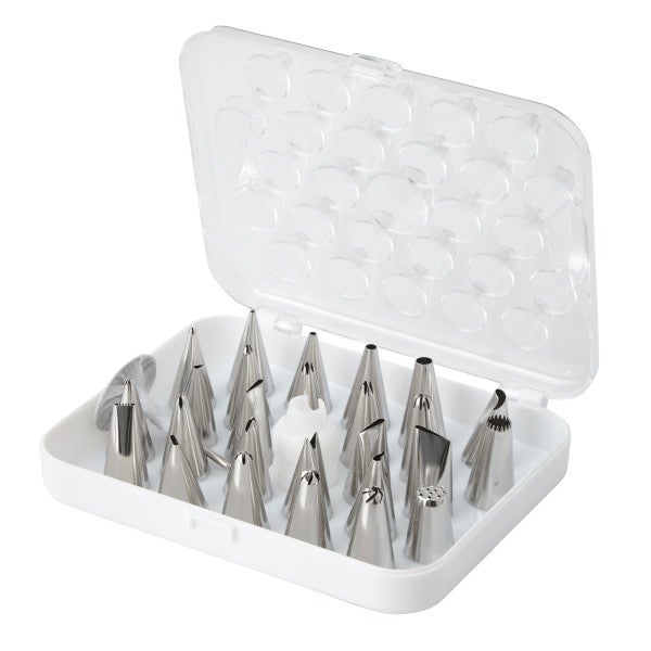 Wilton Deluxe Decorating Tip Set/29